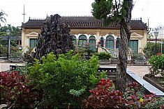 Binh Thuy Old House
