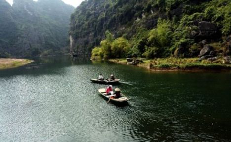 TRANG AN BAI DINH 1 DAY GROUP TOUR