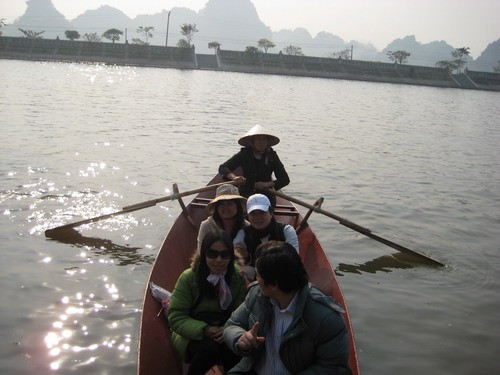 Hanoi biking tour 1 day 